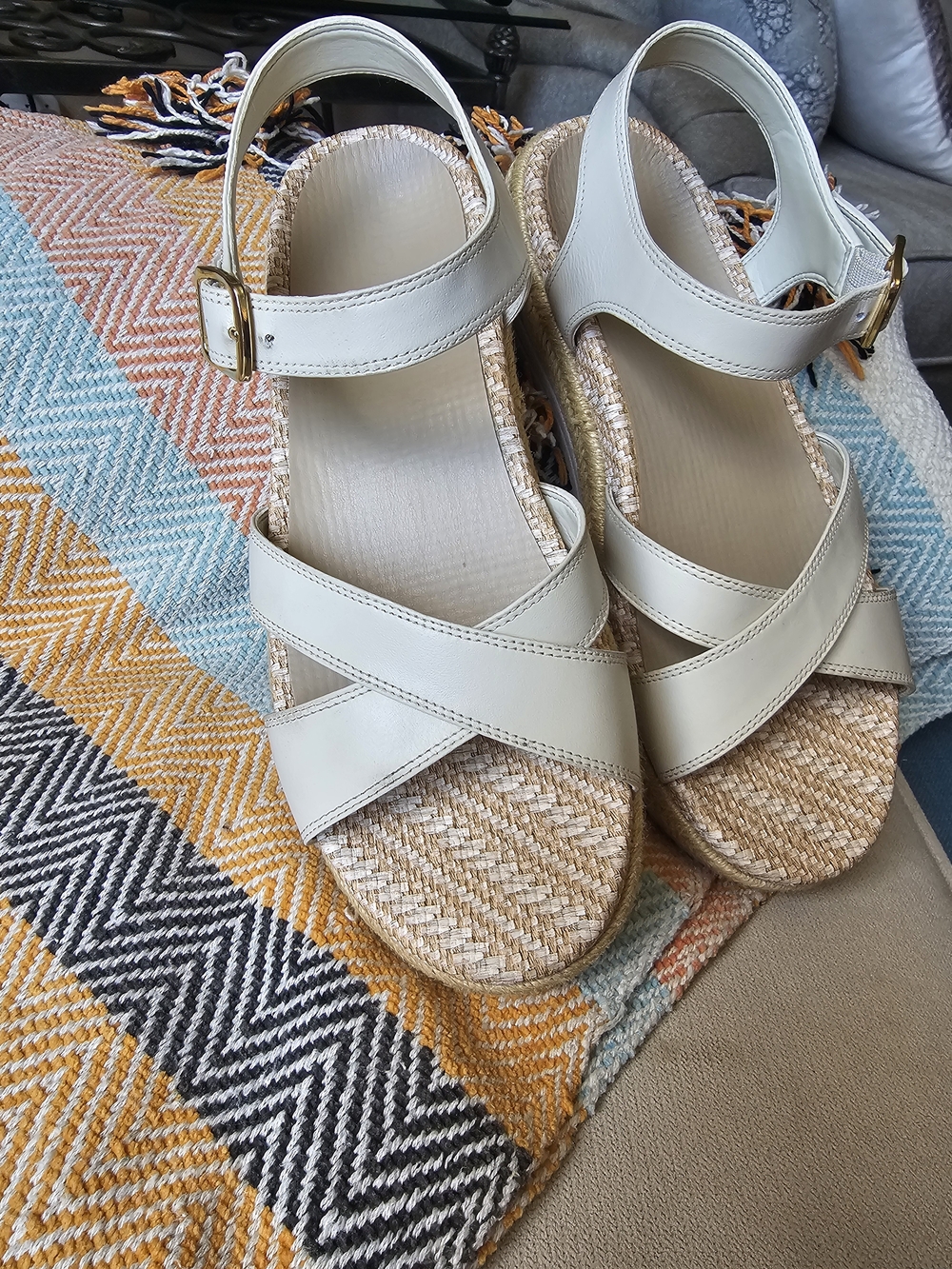 Vionic Mar Sandals - Picture 2 of 4